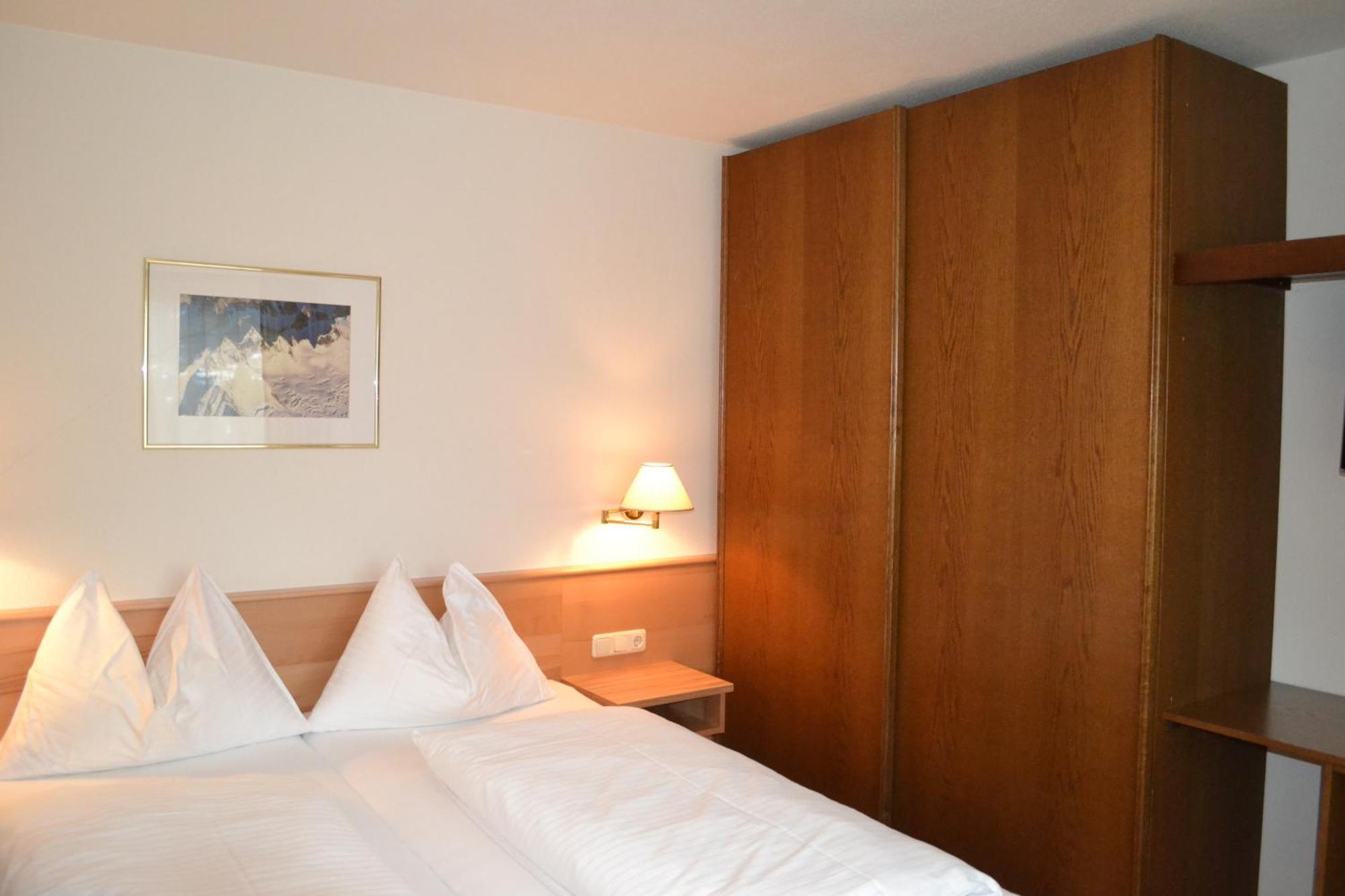 Ferienhaus Schiwiese Mit Freiem Eintritt In Die Alpentherme & Freie Nutzung Der Gasteiner Bergbahnen Im Sommer 2025 Bad Hofgastein Chambre photo